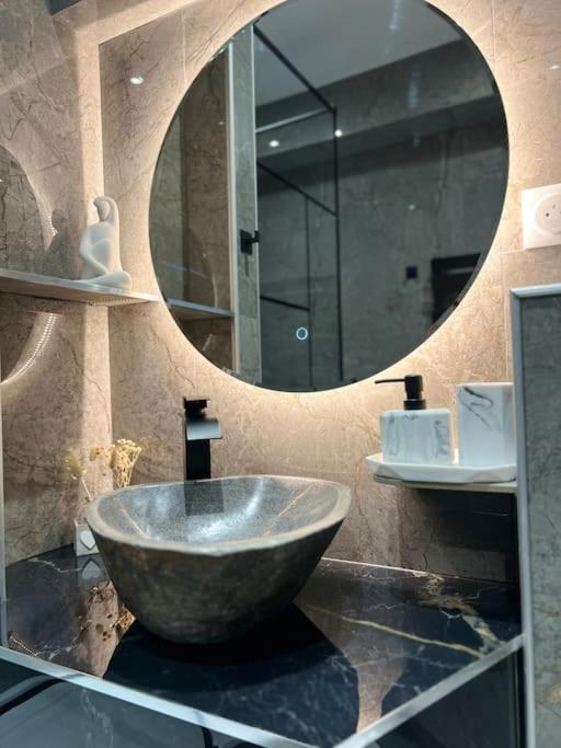 Luxueux Appartement Pres De La Cathedrale Strasbourg Eksteriør billede